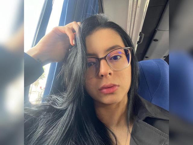 IsabellaJames - Camera khiêu dâm &amp; quyến rũ trực tiếp - 24597101