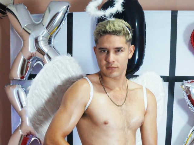 AlexPiers - Live sexe cam - 24600129