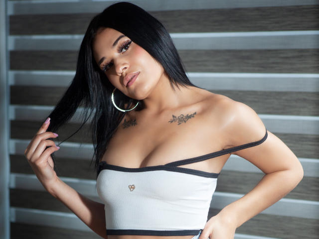 AliaCleark - Live sex cam - 24600157