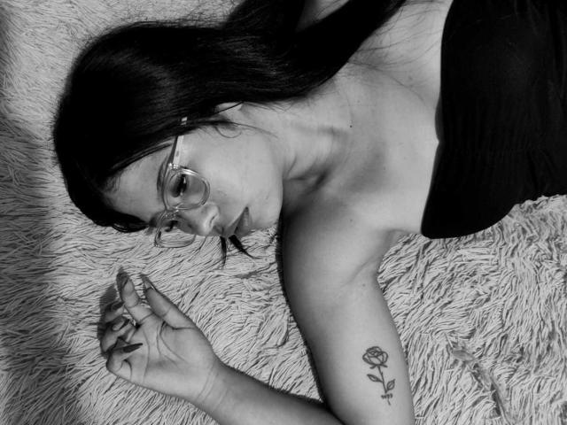 BiancaMayers - Live Sex Cam - 24600429
