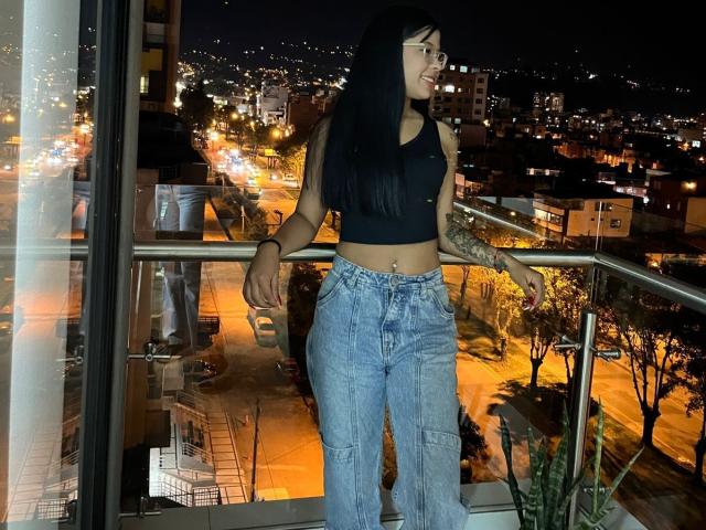 BiancaMayers - Live Sex Cam - 24600601