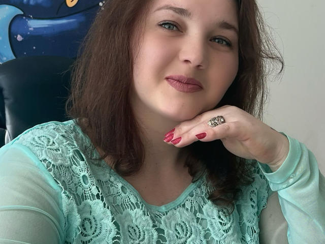 AnnaMari - Live sexe cam - 24606357