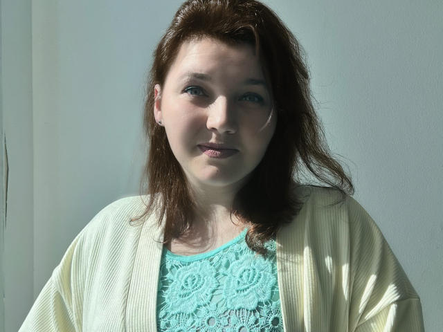 AnnaMari - Live sex cam - 24606401