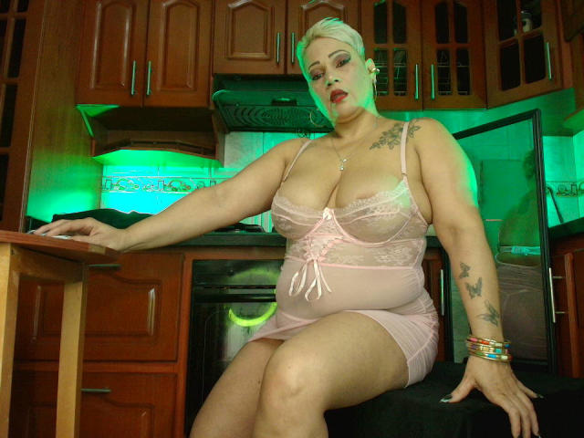 GianellaCox - Live sex cam - 24608177