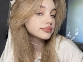 AllysonLizette - Live Sex Cam - 24608521