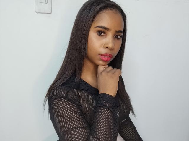 LiaLuz - Sexe cam en vivo - 24614065