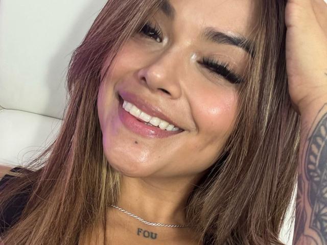 MajoJones - Sexe cam en vivo - 24615193