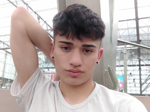 HarryClaude - Sexe cam en vivo - 24615497