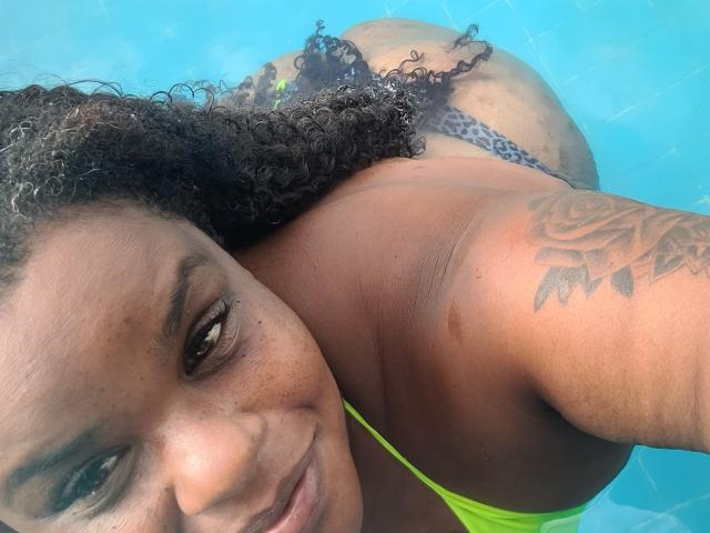 MonaRey - Sexe cam en vivo - 24615681