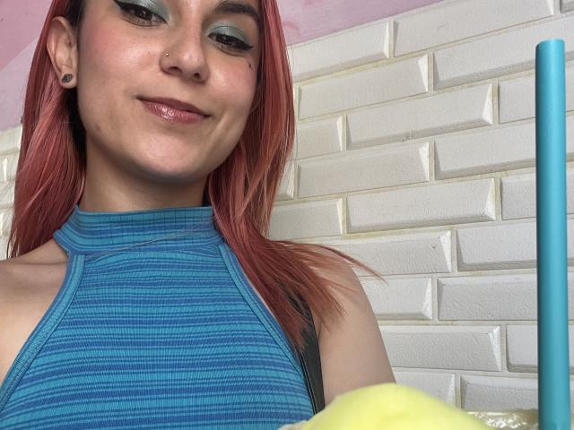 AmyStreetwise69 - Live sex cam - 24617369