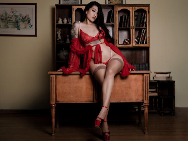 EmmaRosseti - Live sex cam - 24617585