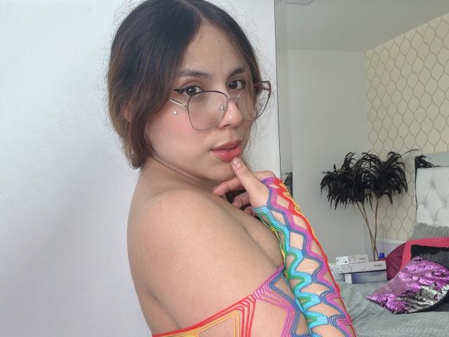 AmberlStha - Live sex cam - 24620005