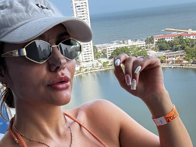 MissAry - Live porn &amp; sex cam - 24622473