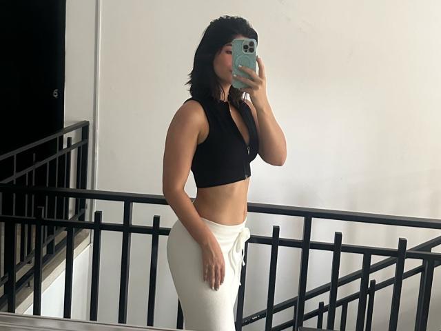 ScarlletZhen - Live sex cam - 24622601