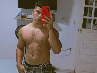 HarrinsonHairy - Sexe cam en vivo - 24623681