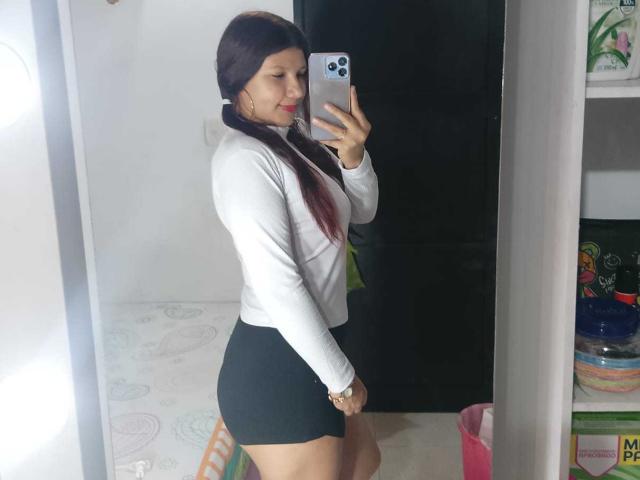 kattyAndAlex - Live sex cam - 24623737