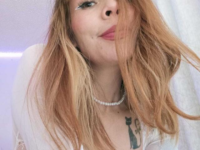 AriiannaHot - Live Sex Cam - 24623781