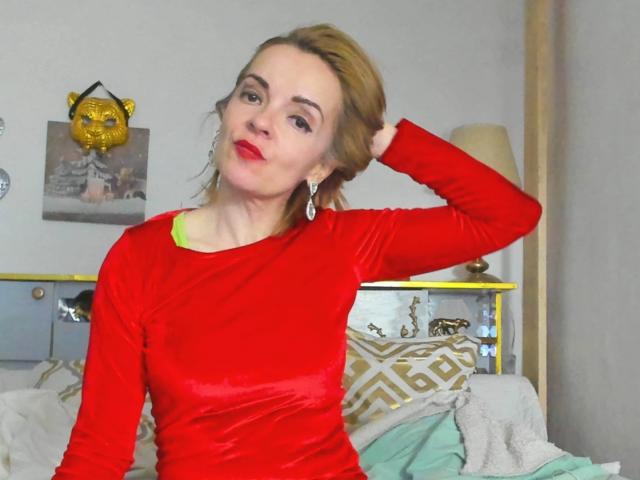 KateRouge - Live porn &amp; sex cam - 24624233