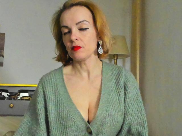 KateRouge - Live sex cam - 24624489