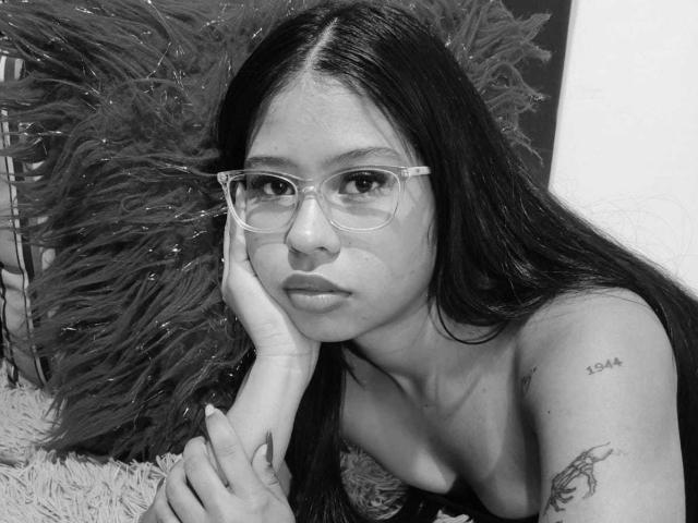 BiancaMayers - Live sexe cam - 24625253