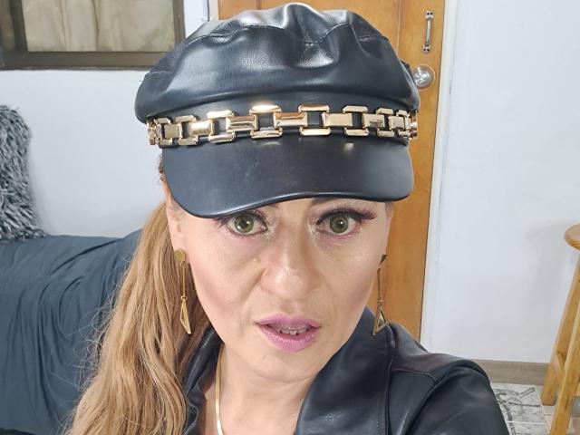 Maghenta - Live Sex Cam - 24631045
