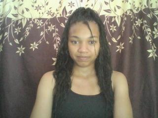 NaomiSunny - Live sex cam - 24634609