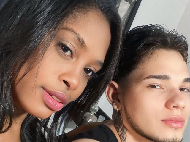 DamarisAndCris - Live sex cam - 24637113