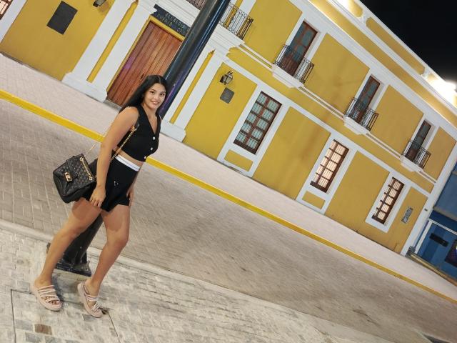 TalianaSquirt - Live porn &amp; sex cam - 24637469