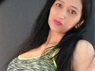 LarisaE - Live Sex Cam - 24640729