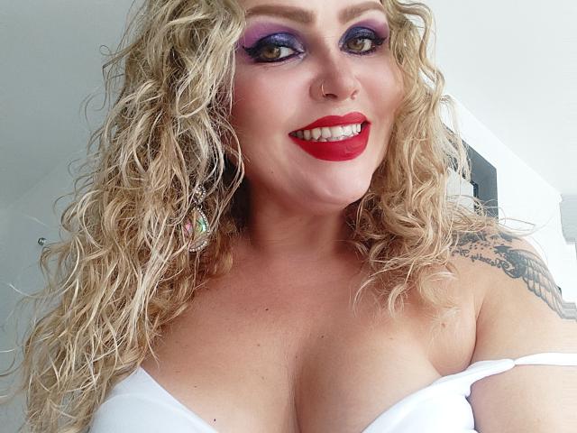 AnnaRichie - Sexe cam en vivo - 24643533