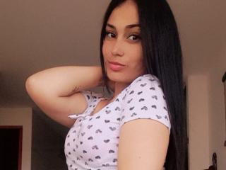 EmaRelling - Live sex cam - 24645349
