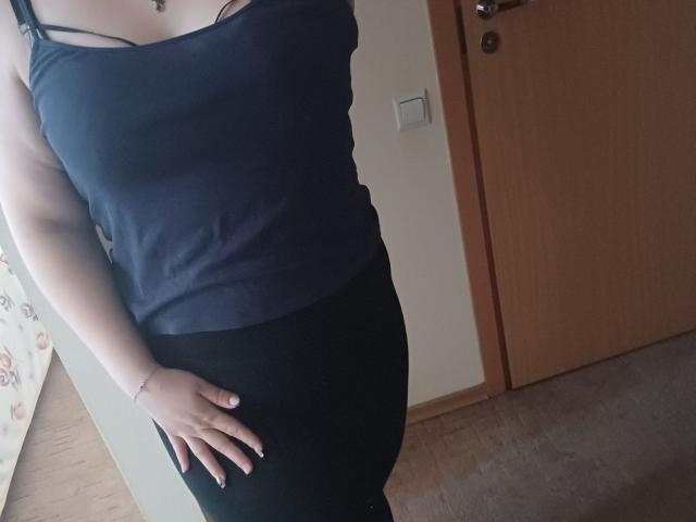 Leiliia - Live sex cam - 24650353