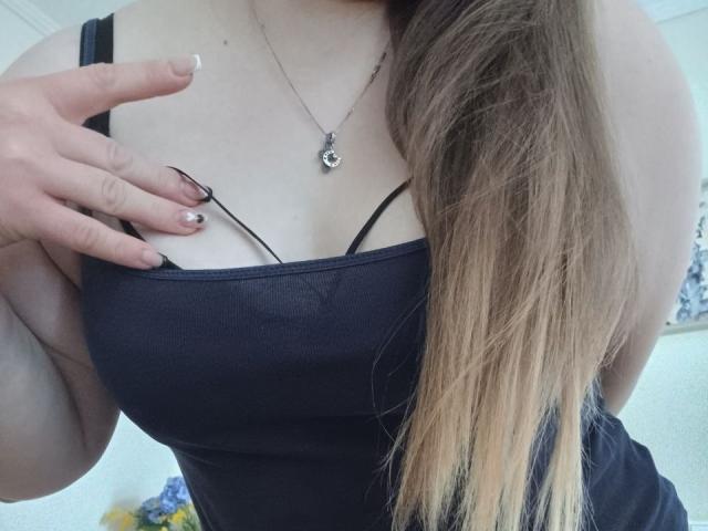 Leiliia - Live porn &amp; sex cam - 24650369