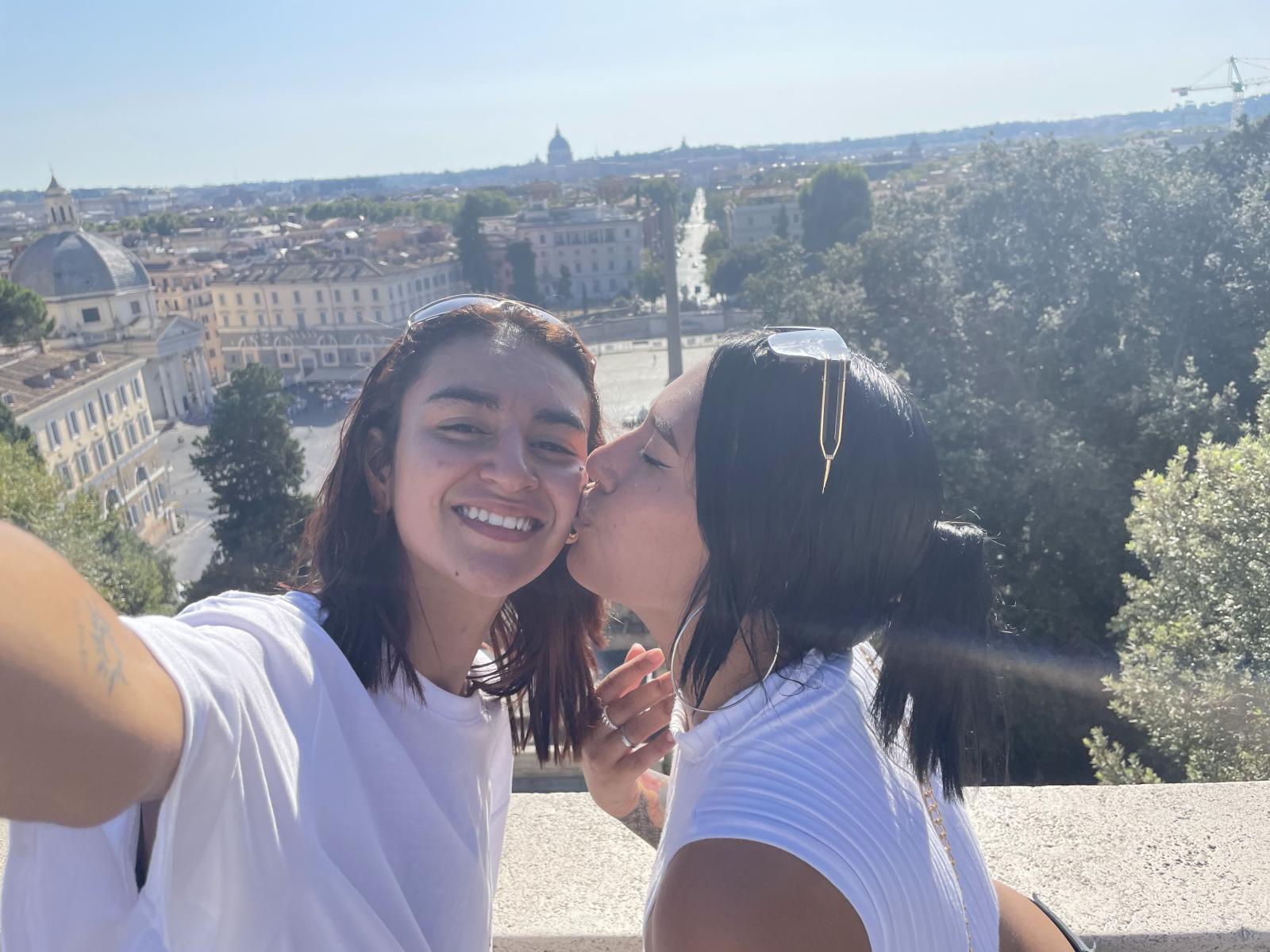 ZafiroAndRubii - Sexe cam en vivo - 24653553