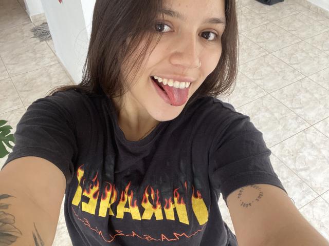 SophiaMarx - Live sex cam - 24654077