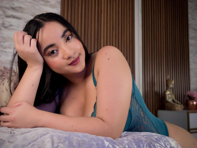 AlisonnWalkerr - Live sex cam - 24661637