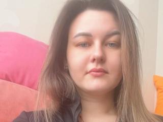 KarlaKushh - Live sex cam - 24665941