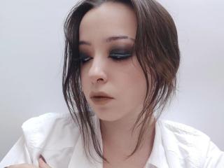 AnateishaLovelyBox - Live sexe cam - 24667273