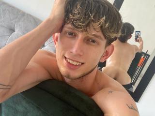 DennyHotX - Sexe cam en vivo - 24667385