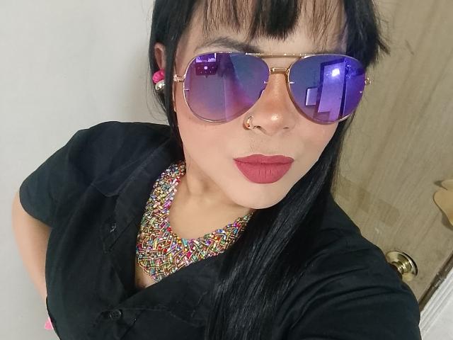 NicollMoreau - Live sex cam - 24668009