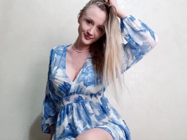 MissGia - Porno na żywo i seks kamera - 24670097