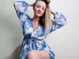 MissGia - Live porn &amp; sex cam - 24670177