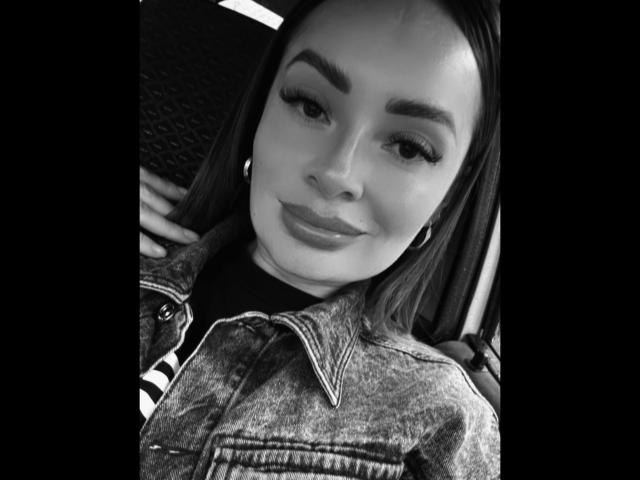 FlowerLiz - Live sex cam - 24670625