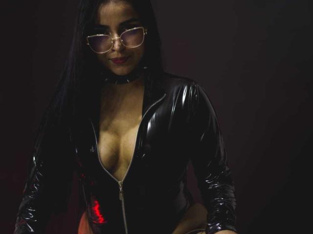 HikariChloe - Live Sex Cam - 24671041