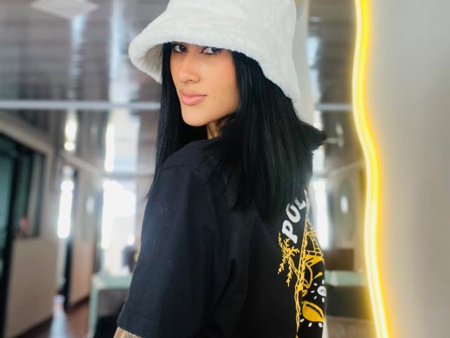 HarleyRoods - 라이브 포르노 &amp; 섹스 캠 - 24673113