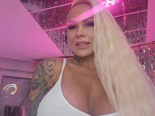 BonnievonClyde-hot - Camera khiêu dâm &amp; quyến rũ trực tiếp - 24673641