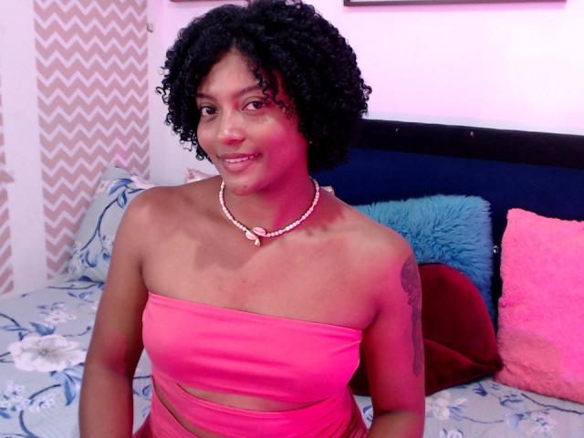 StefyRoldans - Sexe cam en vivo - 24676301