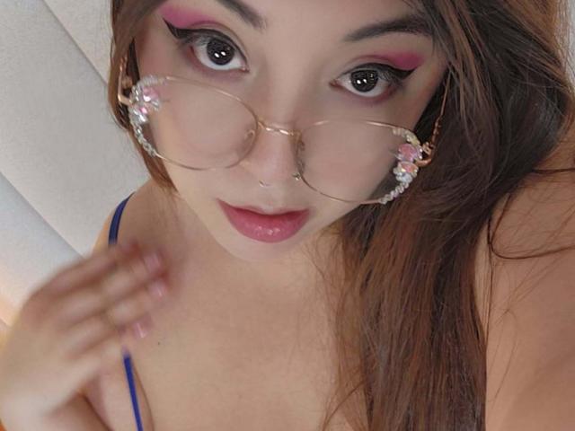 RoxaneDiaz - Live sex cam - 24677021