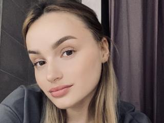 AlisaRiden - Live sex cam - 24678821