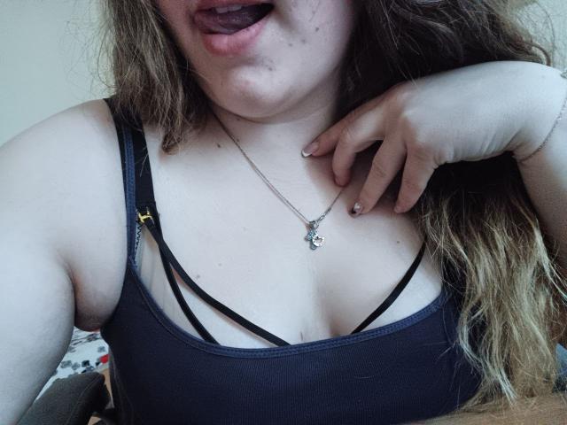 Leiliia - Live sex cam - 24678941